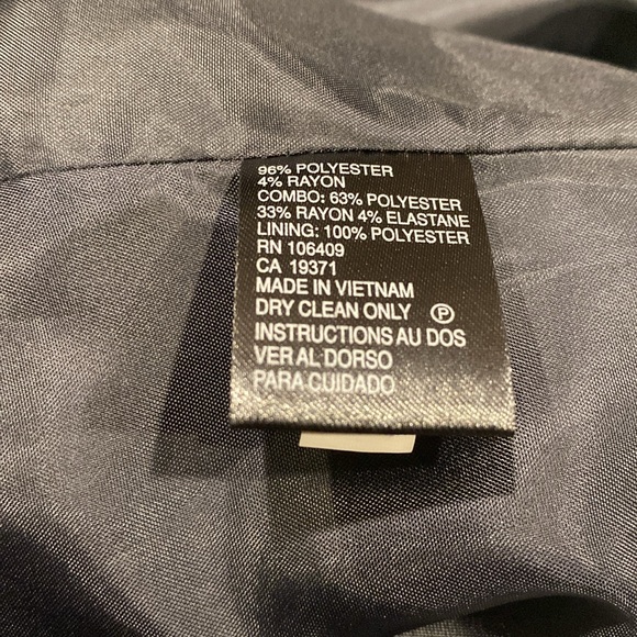 Tahari Black, Orange and White Plaid Suit Jacket, Professional Look, Size 6 - Picture 6 of 8